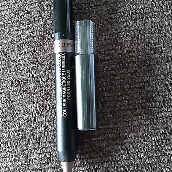 NudeStix Eye Color! - Picture 2 of 3